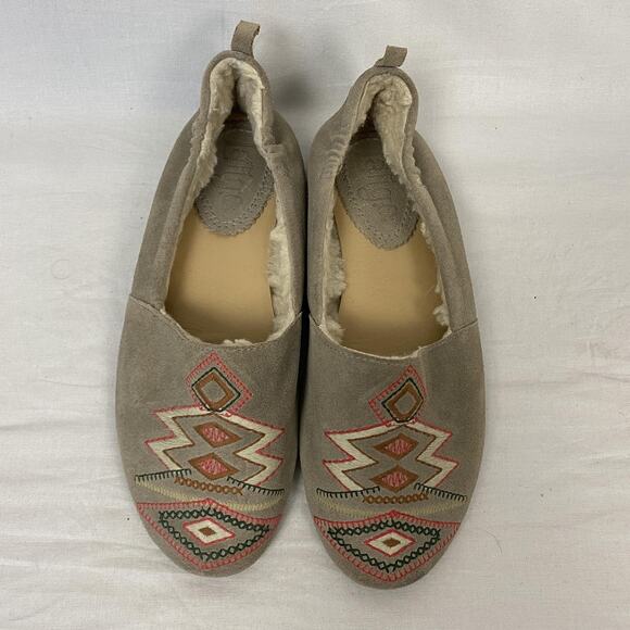 Latigo Flats Loafers Womens 8.5 Tan Suede Southwestern Embroidered Shearling - Picture 4 of 13
